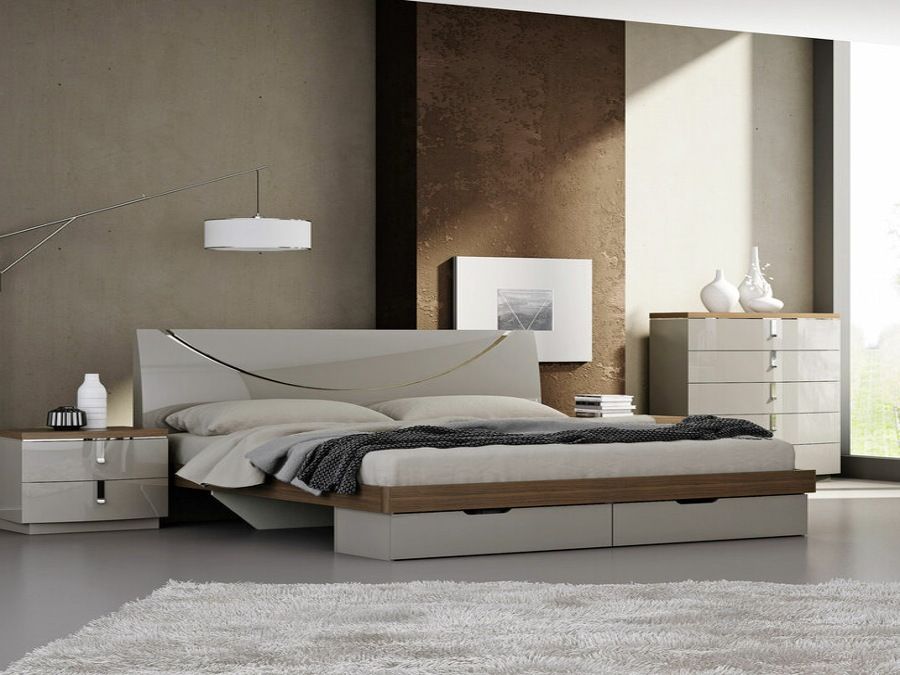 Master bedroom in the style of minimalism 