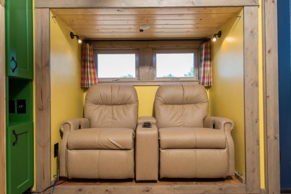 Электрические массажные кресла